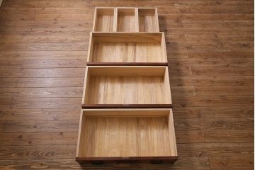 中古　岩谷堂箪笥　伝統民芸家具　重厚感のある金具が目を惹く整理箪笥(衣装箪笥、チェスト、引き出し)(R-039495)