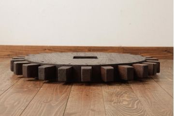 アンティーク雑貨　和製アンティーク　明治大正期　総ケヤキ材　杢目が味わい深い重厚な歯車(R-039500)