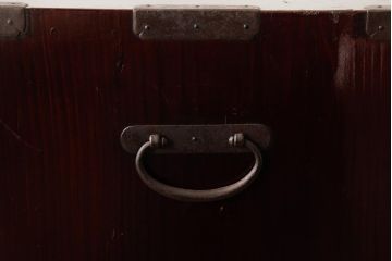 アンティーク家具　和製アンティーク　明治大正期　打ち出し金具　縁起物の金具が目を惹く庄内小箪笥(衣装箪笥、引き出し)(R-039501)