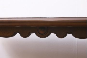 中古　飛騨産業　キツツキマーク　穂高シリーズ　クラシカルなデザインが素敵なセンターテーブル(ローテーブル、リビングテーブル)(R-039507)