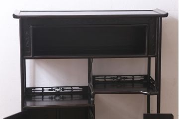 アンティーク家具　和製アンティーク　在銘　静竹斎　唐木　花鳥図柄　螺鈿と蒔絵の装飾が上品な茶棚(飾り棚、収納棚)(R-039508)