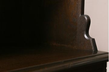 ヴィンテージ家具　神戸家具　永田良介商店　落ち着いた色味が素敵な気品漂う本棚(収納棚、飾り棚、カップボード、ビンテージ)(R-039509)