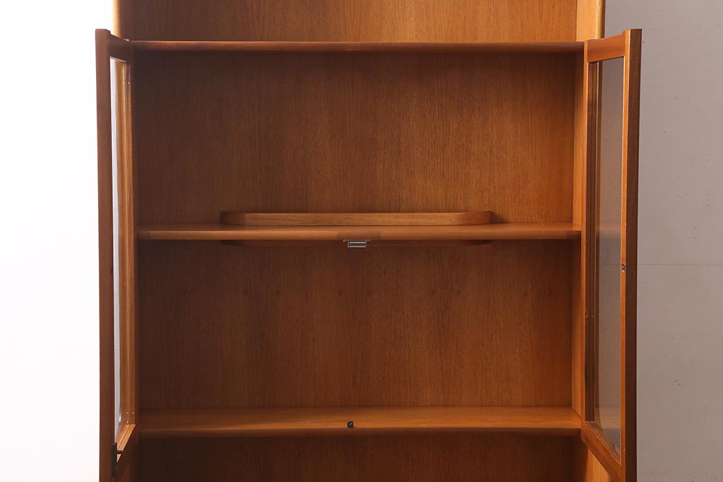 ヴィンテージ家具　北欧ビンテージ　nathan社(ネイサン)　チーク材　ウォールユニット(キャビネット、食器棚)(R-039510)