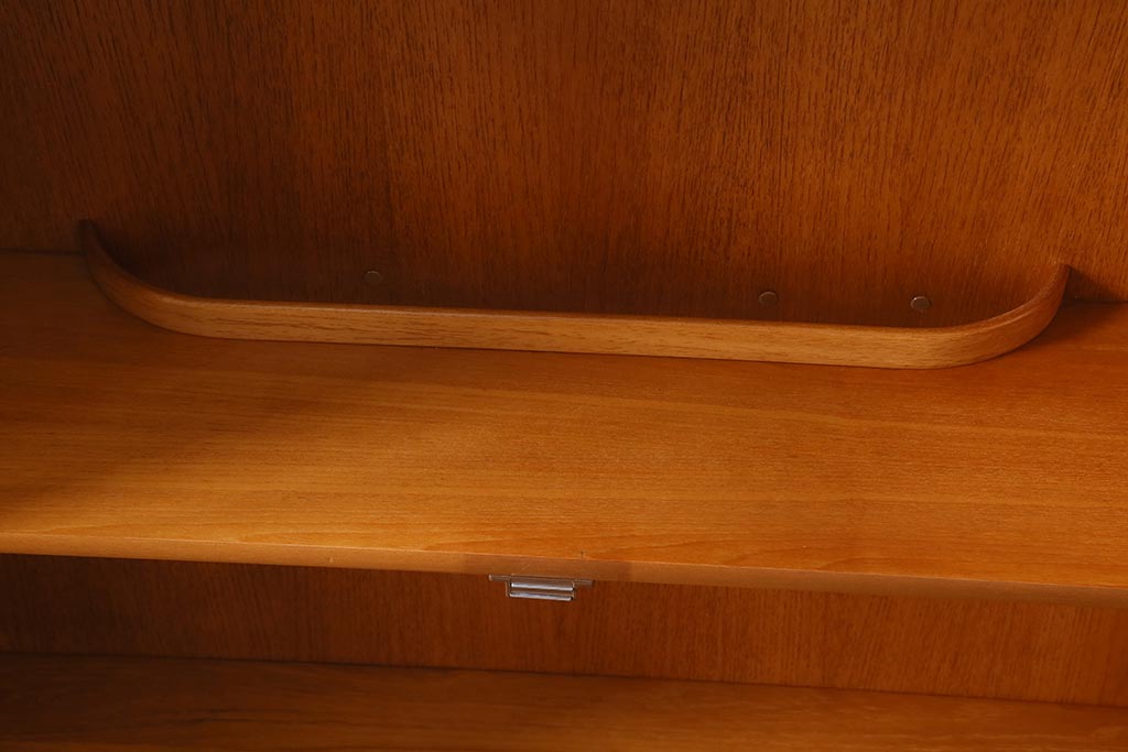 ヴィンテージ家具　北欧ビンテージ　nathan社(ネイサン)　チーク材　ウォールユニット(キャビネット、食器棚)(R-039510)