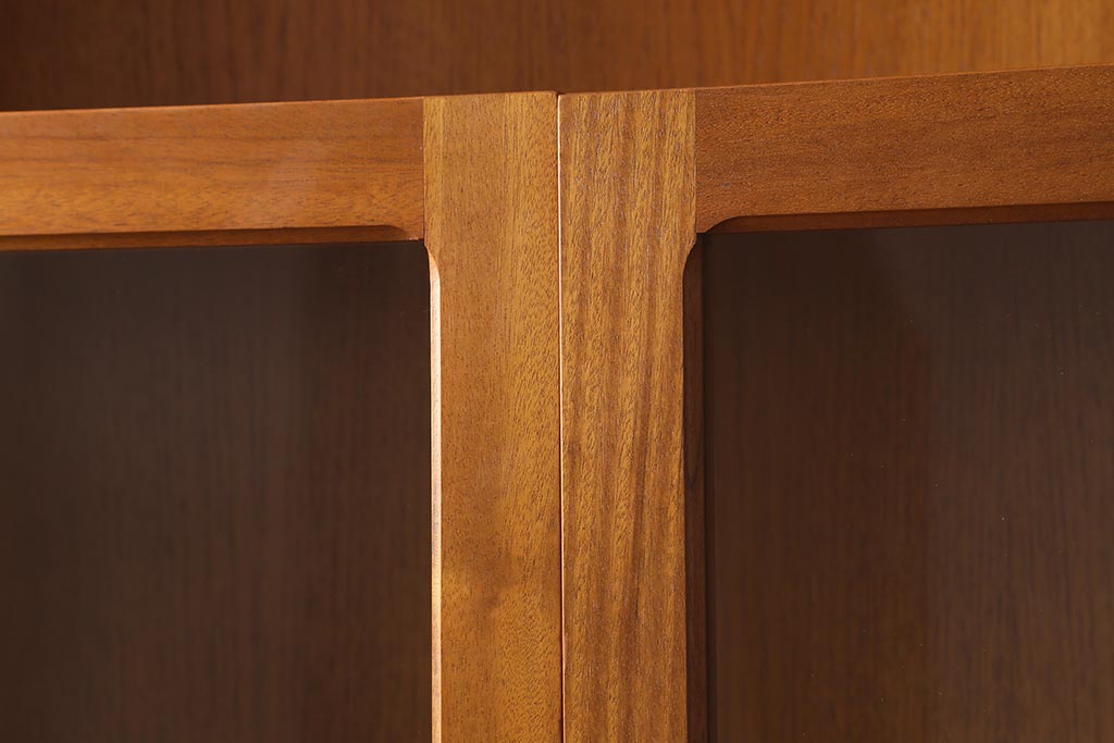 ヴィンテージ家具　北欧ビンテージ　nathan社(ネイサン)　チーク材　ウォールユニット(キャビネット、食器棚)(R-039510)