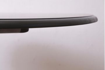 中古　北海道民芸家具　モダンでシックな佇まいの円形テーブル(サイドテーブル、カフェテーブル)(R-039511)