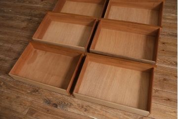 ヴィンテージ家具　イギリス　Austinsuite(オースティンスイート)　温かみのあるチーク材が魅力のチェスト(引き出し、ビンテージ)(R-039512)