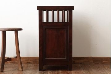 中古　松本民芸家具　和傘立　直線的なデザインが端正な印象の傘立て(カサ立て、スタンド)(R-039521)