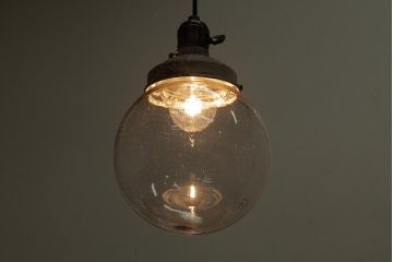 アンティーク照明　和製アンティークアンティーク　大正期　気泡入りのガラスが魅力的なペンダントライト(天井照明、吊り下げ照明)(R-039527)