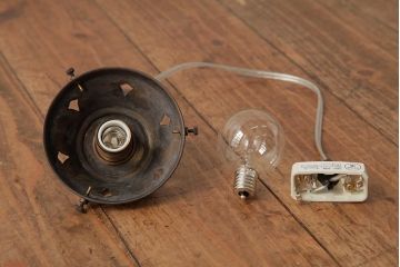 アンティーク照明　和製アンティーク　昭和初期　オパールガラスがぼんやりと光を通すペンダントライト(天井照明、吊り下げ照明)(R-039528)