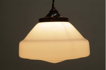 ビンテージ照明　和製ビンテージ　昭和中期　乳白色のお洒落なガラスシェード照明(天井照明、吊り下げ照明、電笠)(R-039530)