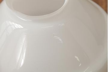 ビンテージ照明　和製ビンテージ　昭和中期　乳白色のお洒落なガラスシェード照明(天井照明、吊り下げ照明、電笠)(R-039530)