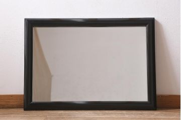 アンティーク雑貨　和洋どちらのインテリアにも合わせられるシックな色合いのミラー(鏡)(R-039537)
