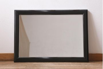 アンティーク雑貨　和洋どちらのインテリアにも合わせられるシックな色合いのミラー(鏡)(R-039538)