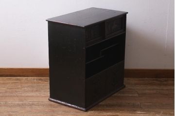 アンティーク家具　銅金具　堆朱　彫漆　凝った浮き彫りが目を引く古美術品の飾り棚(飾棚)(R-039541)