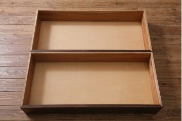 ビンテージ家具 中古　伝統工芸　軽井沢彫り　桜モチーフの意匠が魅力的なワードローブ(洋服タンス、チェスト)(R-039543)
