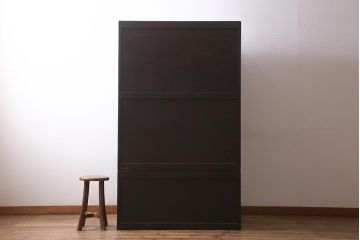 ビンテージ家具 中古　伝統工芸　軽井沢彫り　桜モチーフの意匠が魅力的なワードローブ(洋服タンス、チェスト)(R-039543)