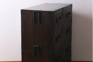 アンティーク家具　和製アンティーク　明治大正期　前面桐材　渋さ漂う重ね箪笥(衣装タンス、引き出し、桐箪笥、桐たんす)(R-039544)