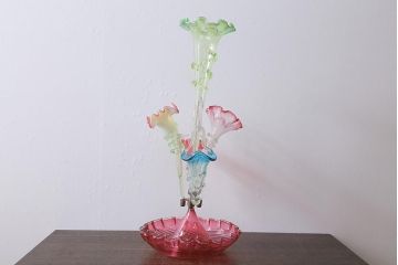 フランスアンティーク　ビクトリア朝　glass Epergne　ワセリンガラス　華やかなガラス製のセンターピース(テーブルウェア、オブジェ)(R-039549)