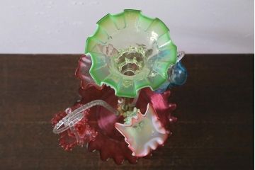 フランスアンティーク　ビクトリア朝　glass Epergne　ワセリンガラス　華やかなガラス製のセンターピース(テーブルウェア、オブジェ)(R-039549)