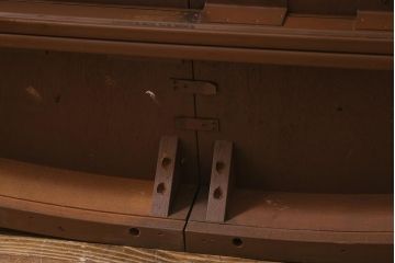 ヴィンテージ家具　DREXEL HERITAGE(ドレクセルヘリテイジ)　Triune(トライユン)　品のある佇まいがすてきなダイニングテーブル(エクステンションテーブル、ビンテージ)(R-039554)