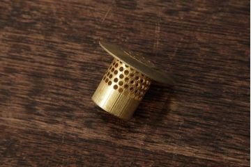ヴィンテージ雑貨　アメリカビンテージ　未使用品　青色のアルミシェードがかわいらしいオイルランプ(吊り下げランプ)(R-039557)