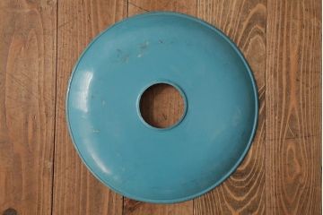 ヴィンテージ雑貨　アメリカビンテージ　未使用品　デッドストック　青色のアルミシェードがかわいらしいオイルランプ(吊り下げランプ)(R-039564)