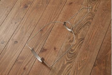 ヴィンテージ雑貨　アメリカビンテージ　未使用品　デッドストック　青色のアルミシェードがかわいらしいオイルランプ(吊り下げランプ)(R-039564)