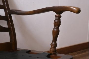 中古　飛騨産業　キツツキ　穂高シリーズ　絵画のようなファブリックが素敵な1人掛けソファ(アームチェア)(R-039566)