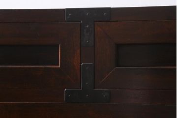 ビンテージ家具　松本民芸家具　#507 和モダンな空間におすすめの金具付タンス(衣装タンス、引き出し)(定価約42万円)(R-039567)