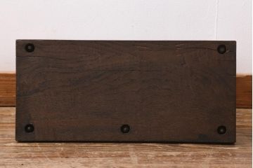 アンティーク雑貨　昭和初期　栓材一枚板　古びた風合いのフレームが魅力の本立て(ブックスタンド)(R-039569)