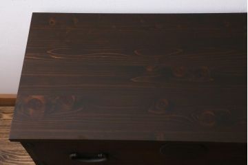 アンティーク家具　和製アンティーク　明治大正期　鉄脚付リメイク　すっきりとした佇まいが魅力の箪笥リビングボード(ローボード、チェスト、引き出し)(R-039572)