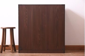 アンティーク家具　和製アンティーク　大正昭和初期　前面ケヤキ材・中桐材　新潟県見附市産　十文字の金具が目を引く帳場箪笥(和タンス、衣装箪笥、収納棚、桐箪笥、桐たんす)(R-039580)