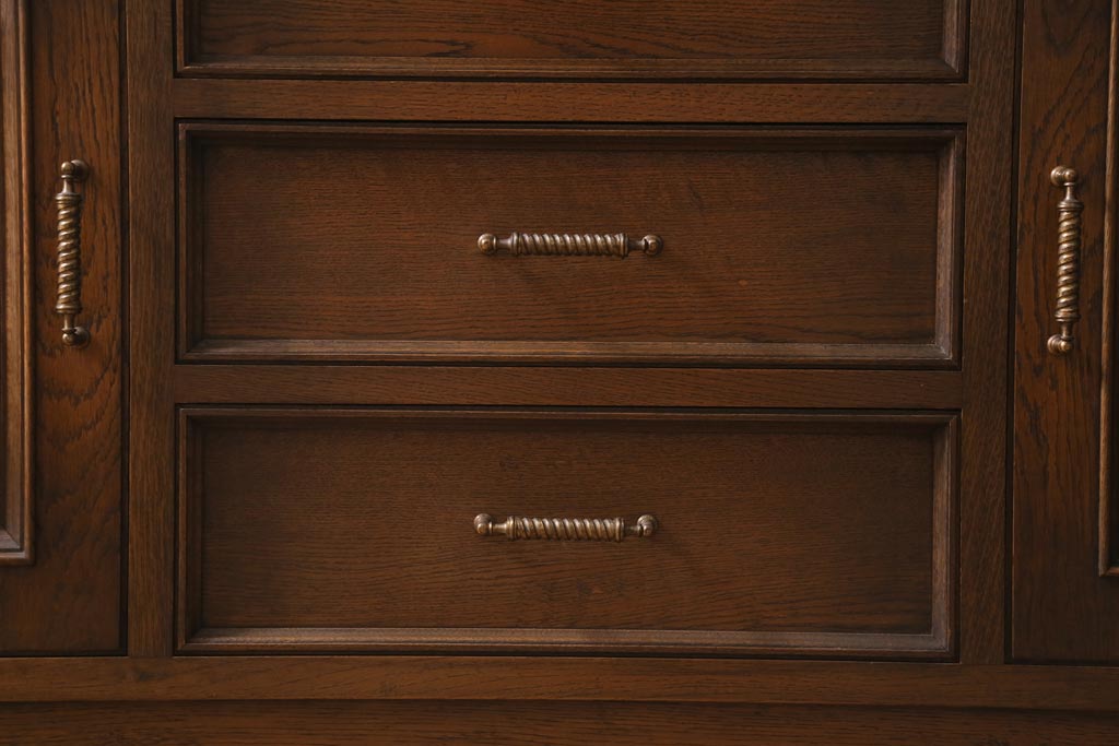 中古　永田良介商店　シックな雰囲気あふれる食器棚(カップボード、収納棚、キャビネット)(R-039581)