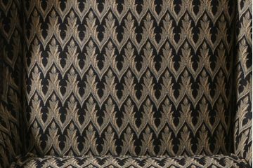 中古　アメリカ製　センチュリー社(CENTURY)　イギリスアンティーク調の1人掛けソファ(1Pソファ、一人掛け)(定価約85万円)(R-039588)