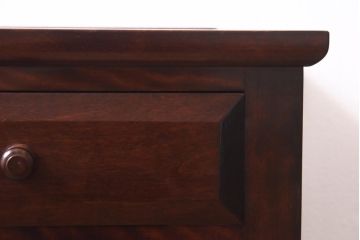 中古　松本民芸家具　シックな佇まいのC型電話台(サイドチェスト、引き出し、収納棚)(定価約11万円)(R-039615)