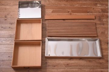 中古　民芸家具　網代引戸　柔らかな木味が上品な置水屋(茶水屋、茶道具、収納棚、引き出し)(R-039619)