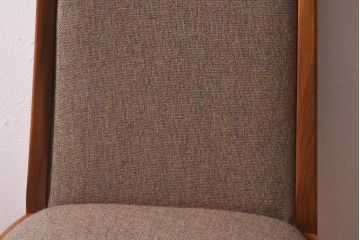 ヴィンテージ家具　北欧ビンテージ　G-PLAN(ジープラン)　しなやかなラインが魅力的なダイニングチェア(ワークチェア、椅子)(R-039620)