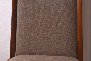 ヴィンテージ家具　北欧ビンテージ　G-PLAN(ジープラン)　しなやかなラインが魅力的なダイニングチェア(ワークチェア、椅子)(R-039621)