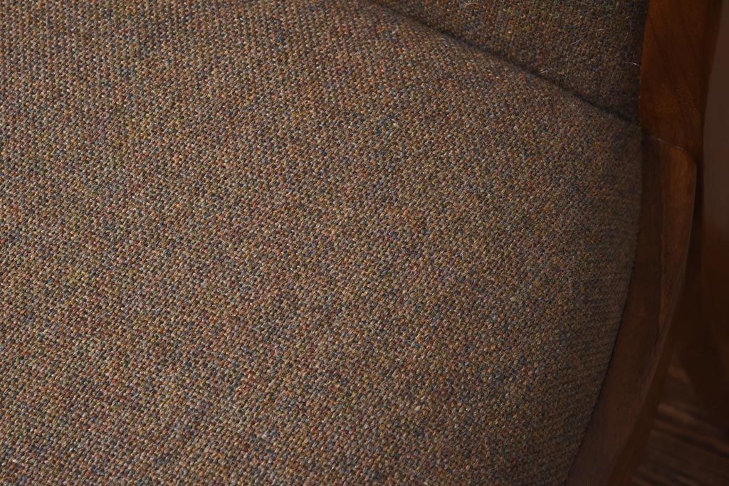 ヴィンテージ家具　北欧ビンテージ　G-PLAN(ジープラン)　しなやかなラインが魅力的なダイニングチェア(ワークチェア、椅子)(R-039621)