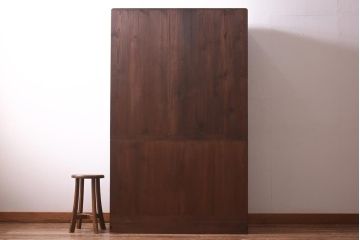 中古　伝統工芸品　梅の意匠金具がアクセントになった2WAY重ね加茂総桐箪笥(総桐たんす、和タンス、衣装箪笥、衣装盆付き)(定価約120万円)(R-039623)