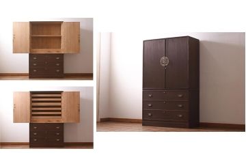 中古　伝統工芸品　梅の意匠金具がアクセントになった2WAY重ね加茂総桐箪笥(総桐たんす、和タンス、衣装箪笥、衣装盆付き)(定価約120万円)(R-039623)