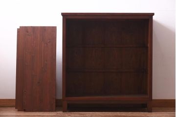 アンティーク家具　和製アンティーク　リメイク　当店オリジナルガラス　麻の葉ガラス　脚付き　ノスタルジックな雰囲気漂うキャビネット(戸棚、収納棚)(R-039627)