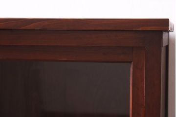 アンティーク家具　和製アンティーク　リメイク　当店オリジナルガラス　麻の葉ガラス　脚付き　ノスタルジックな雰囲気漂うキャビネット(戸棚、収納棚)(R-039627)