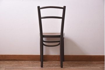 アンティーク家具　イギリスアンティーク　座面の装飾が目をひく素朴な佇まいのベントウッドチェア(ダイニングチェア、イス、板座チェア)(R-039637)