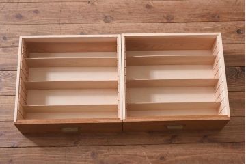 ラフジュ工房オリジナル　古建具リメイク　五七の桐紋　組子　上品な和の雰囲気が魅力的なテレビ台(ローボード、収納棚、テレビボード、書院戸)(R-039640)