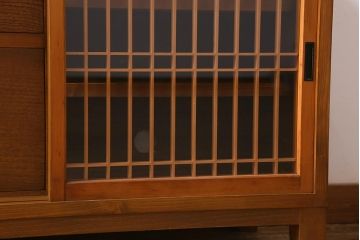 ラフジュ工房オリジナル　古建具リメイク　脚付き　組子　和テイストのお部屋におすすめなテレビ台(ローボード、収納棚、テレビボード、書院戸)(R-039662)