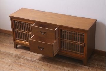 ラフジュ工房オリジナル　古建具リメイク　脚付き　組子　和テイストのお部屋におすすめなテレビ台(ローボード、収納棚、テレビボード、書院戸)(R-039662)