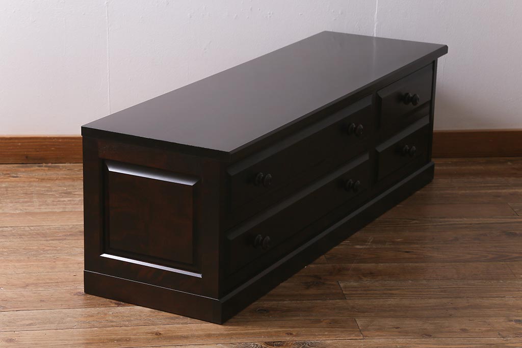 中古　北海道民芸家具　気品漂うベンチチェスト(ローボード、テレビボード、テレビ台、ローチェスト)(定価18万円)(R-039663)