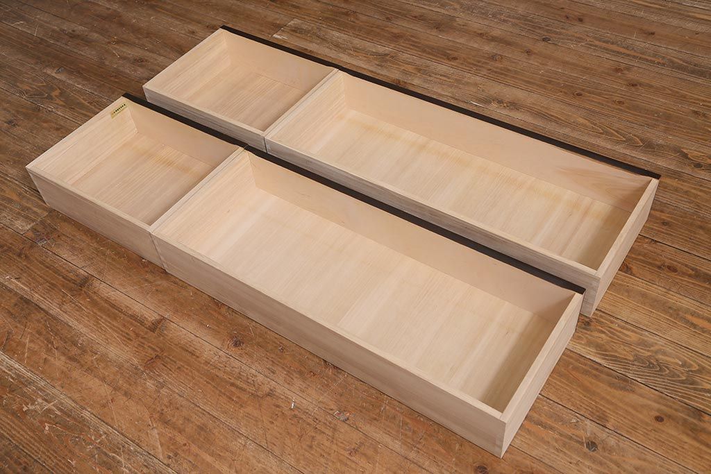 中古　北海道民芸家具　気品漂うベンチチェスト(ローボード、テレビボード、テレビ台、ローチェスト)(定価18万円)(R-039663)